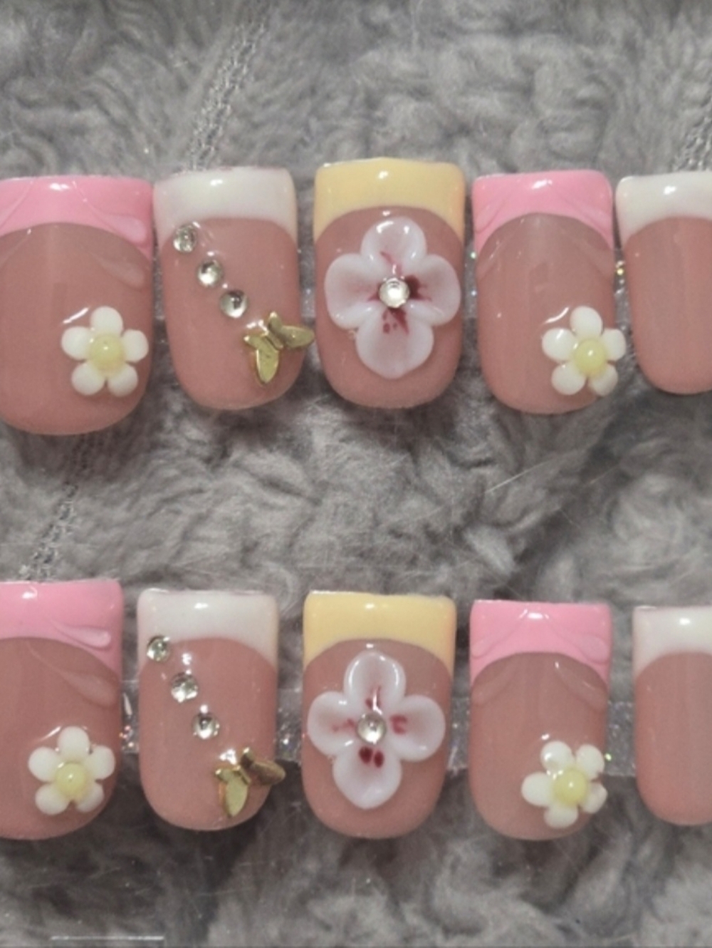 Pink Floral Acrylic Press-On Nail Set